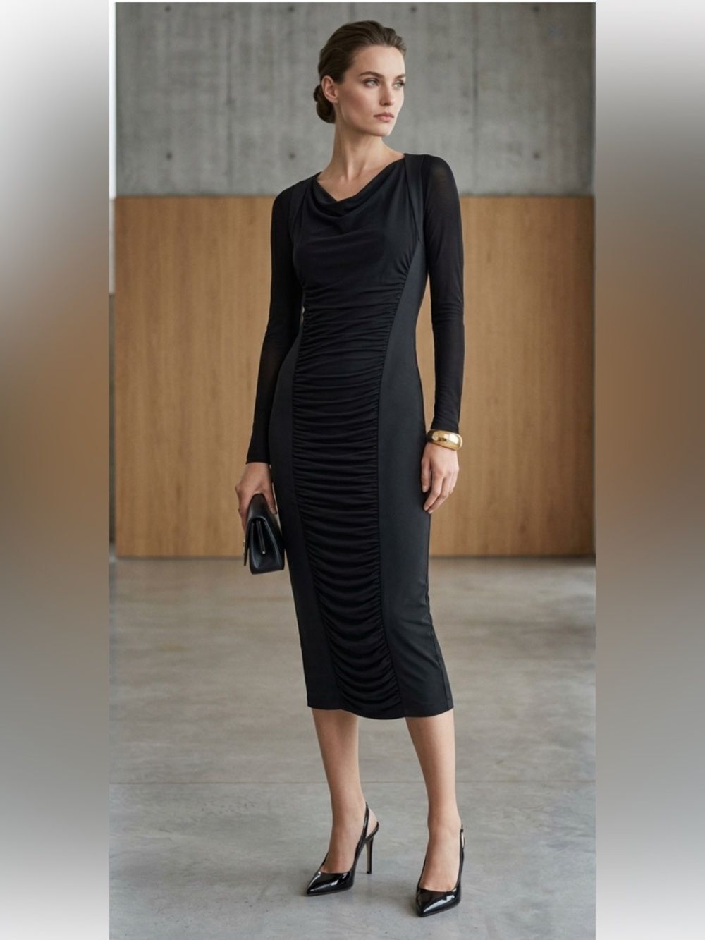Max Mara safari Black knitted dress Ruched Front Long Sleeve size 6 
NWT Italy